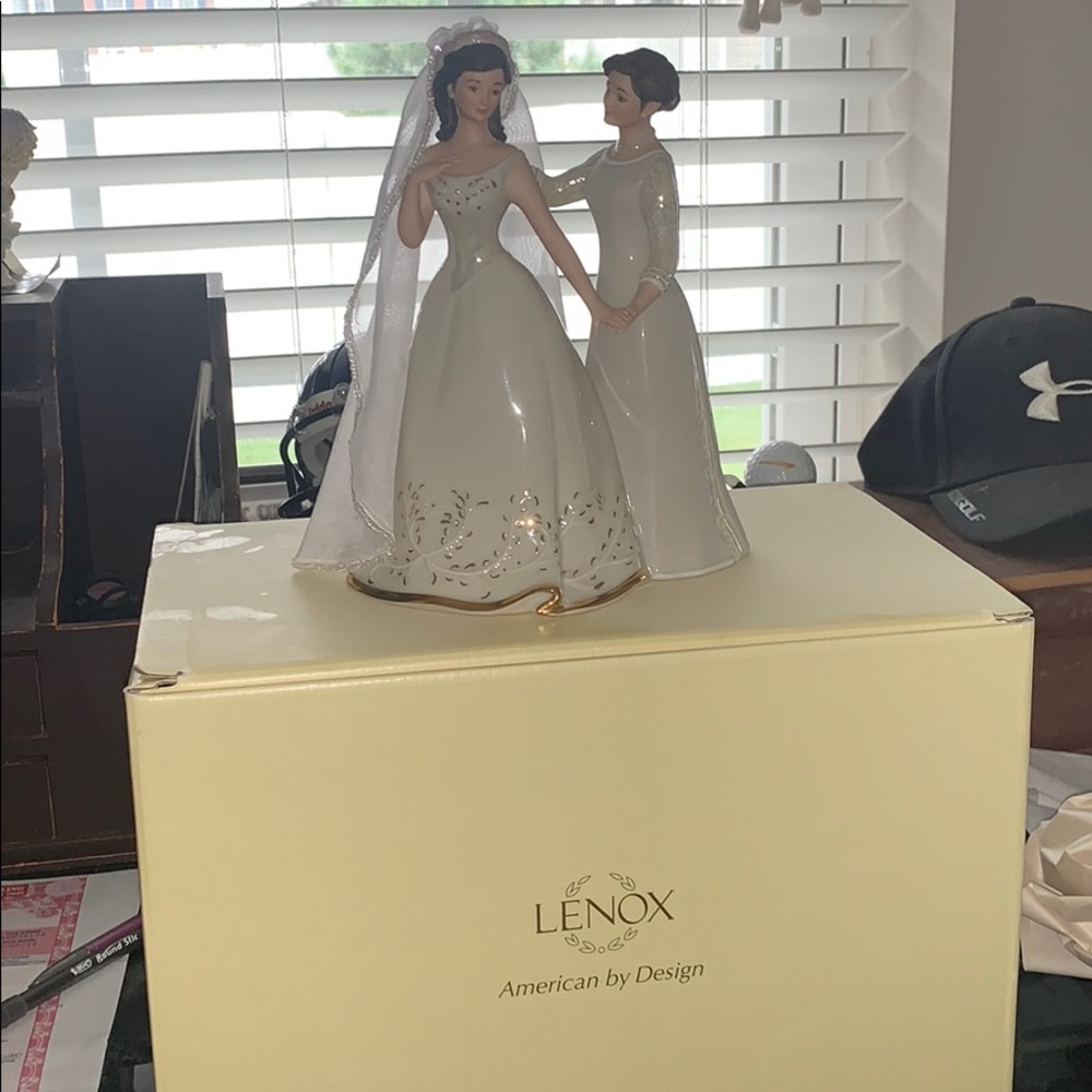 Lenox mother/daughter wedding day.